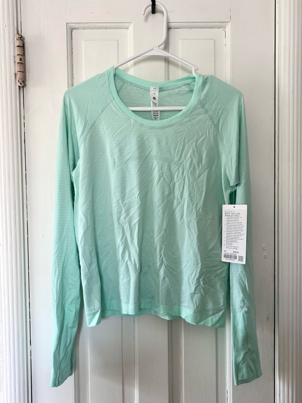 NWT Lululemon Swiftly Tech Long Sleeve in Sea Mist size 10